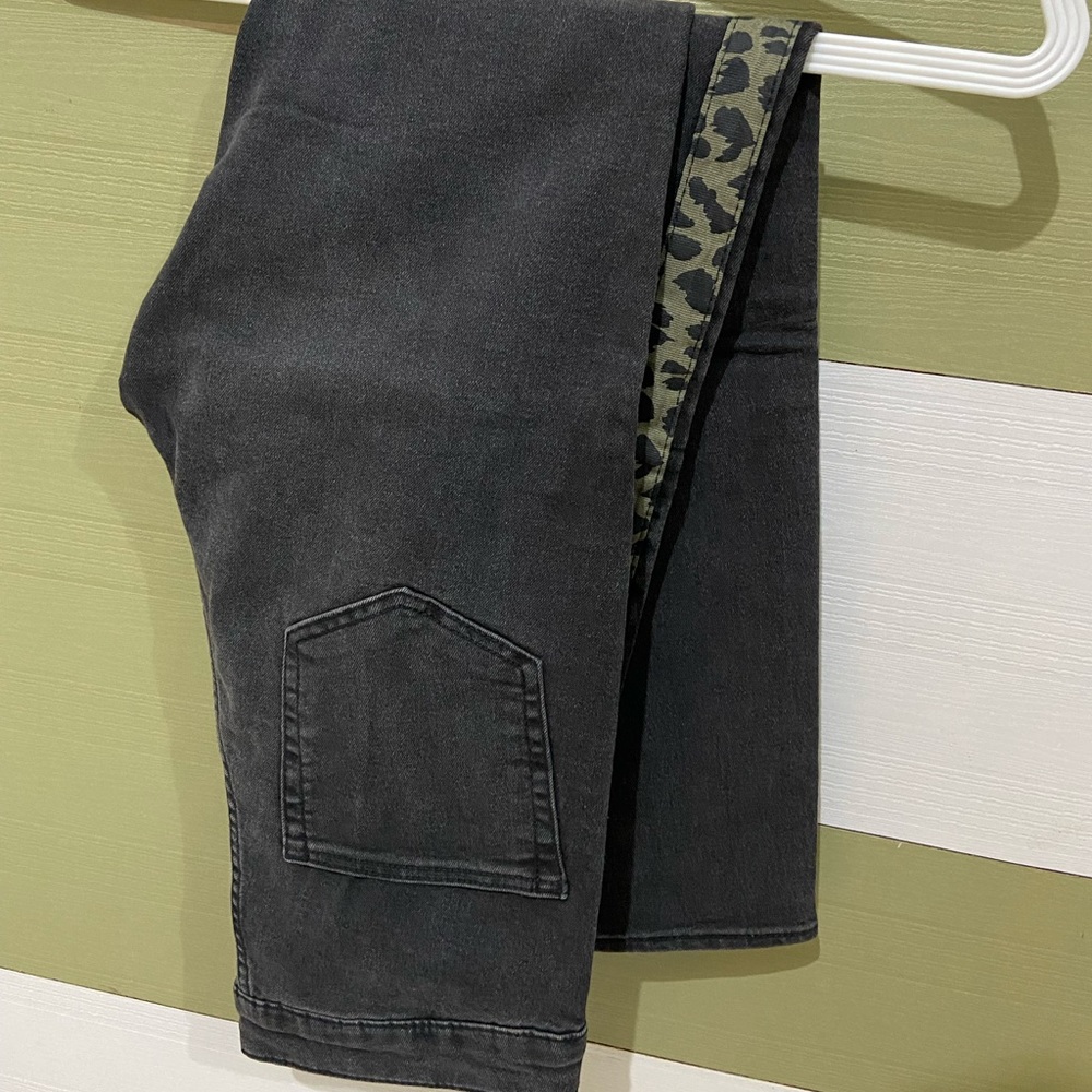 H&M Charcoal Jeans - Picture 6 of 7